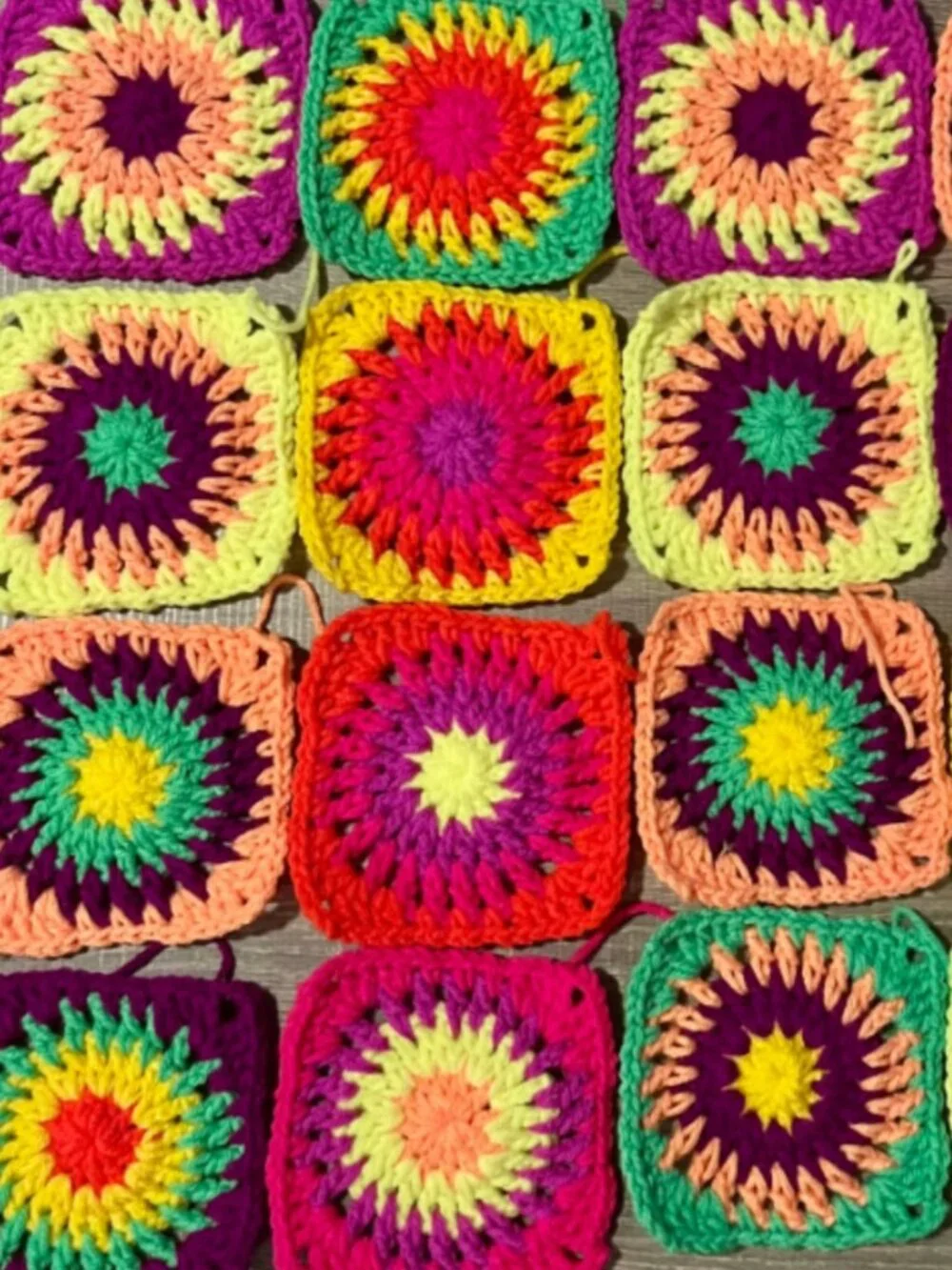 20 Handmade Starburst Squares - Neon Punch DIY Fashion & Home